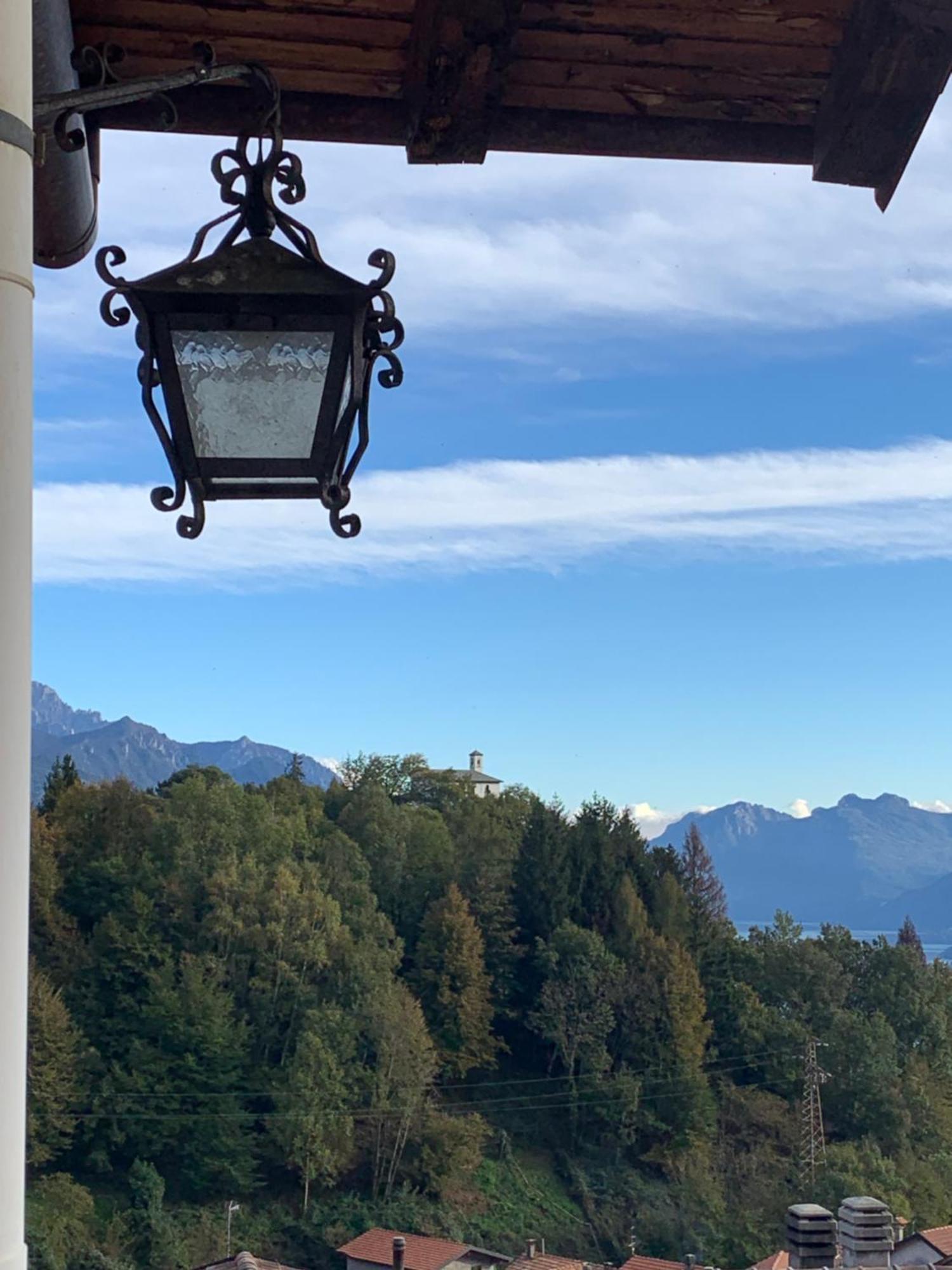 Casa Savina - Stupenda Vista Lago E Monti Plesio Eksteriør billede
