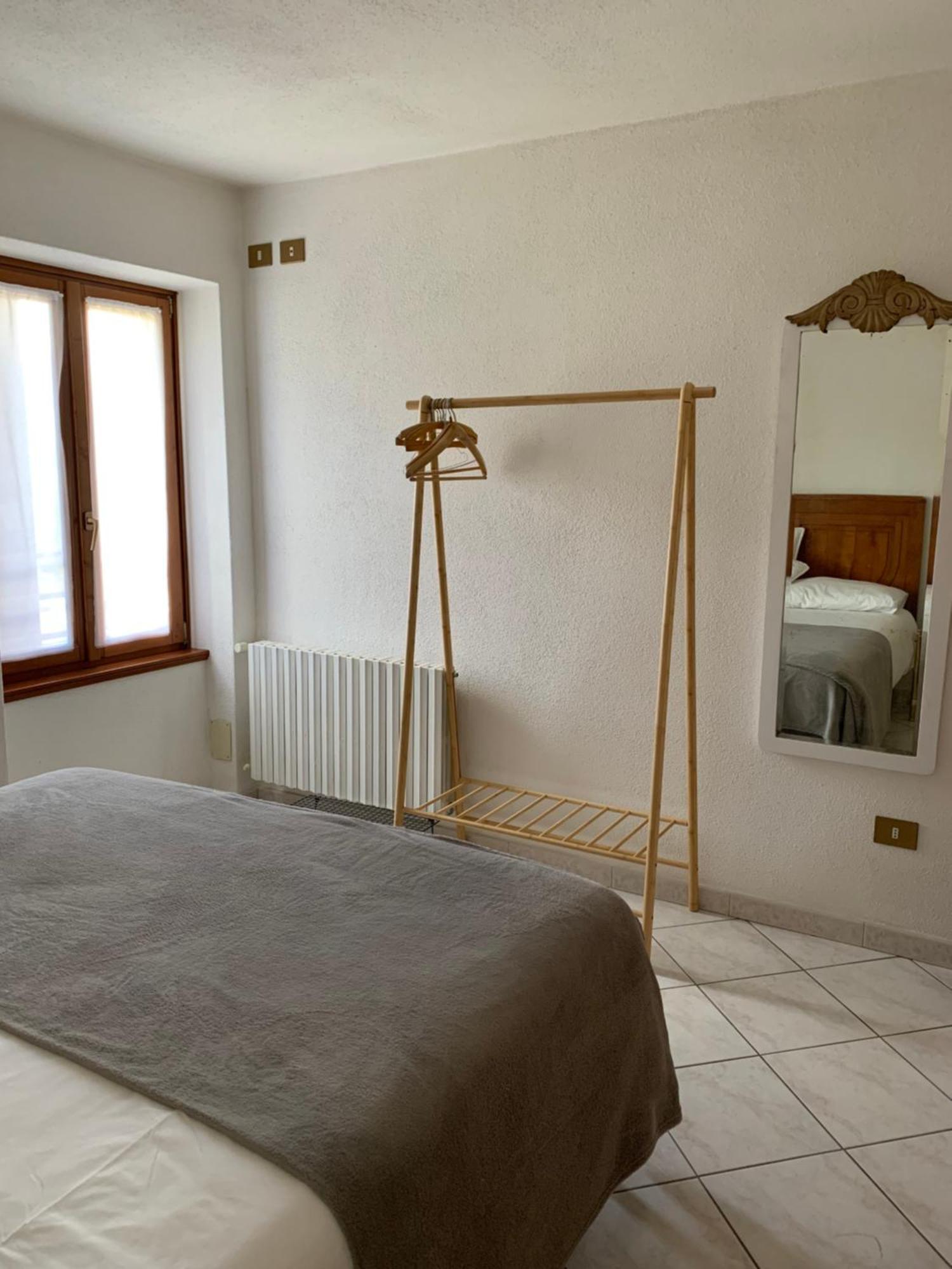 Casa Savina - Stupenda Vista Lago E Monti Plesio Eksteriør billede