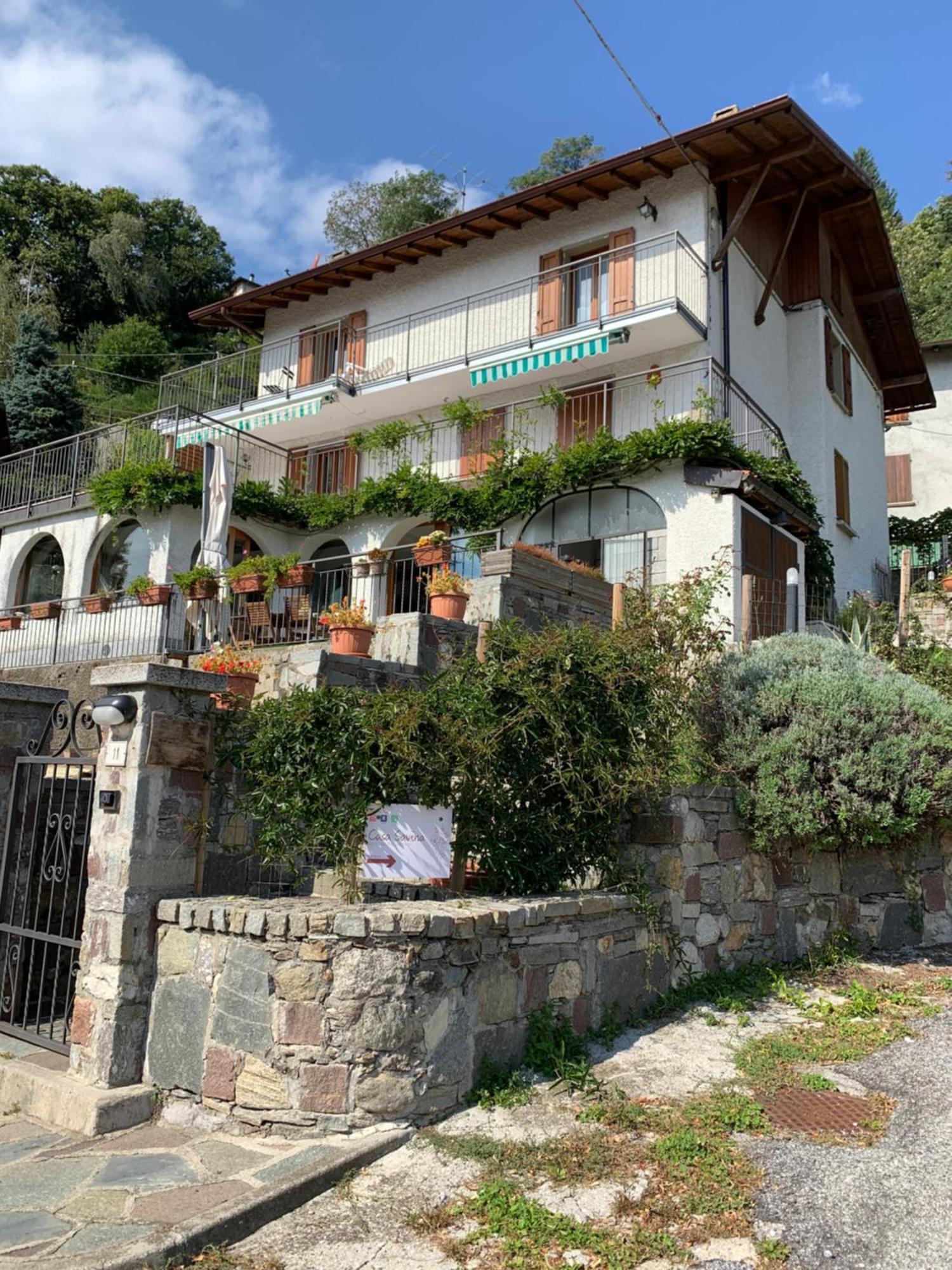 Casa Savina - Stupenda Vista Lago E Monti Plesio Eksteriør billede