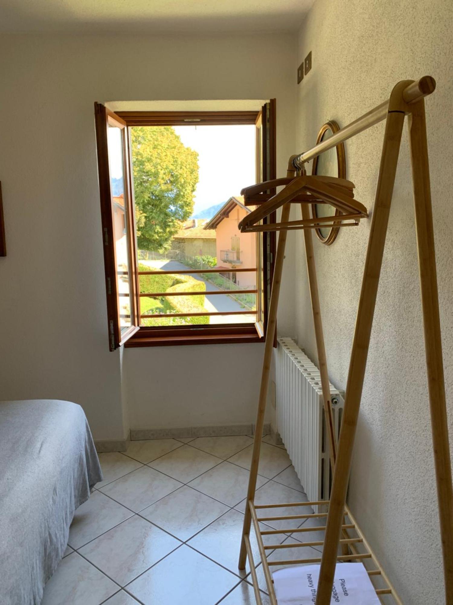 Casa Savina - Stupenda Vista Lago E Monti Plesio Eksteriør billede
