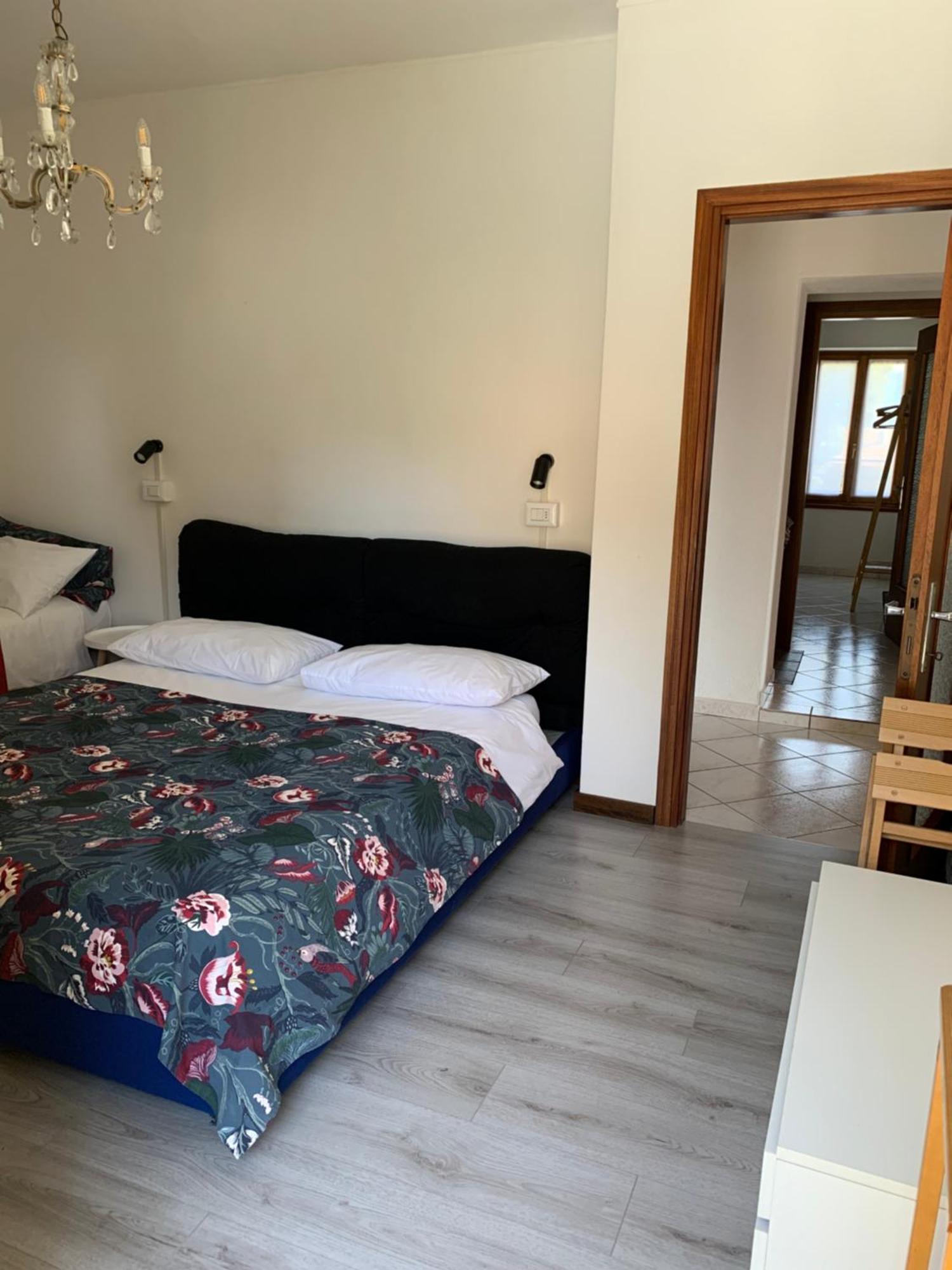Casa Savina - Stupenda Vista Lago E Monti Plesio Eksteriør billede