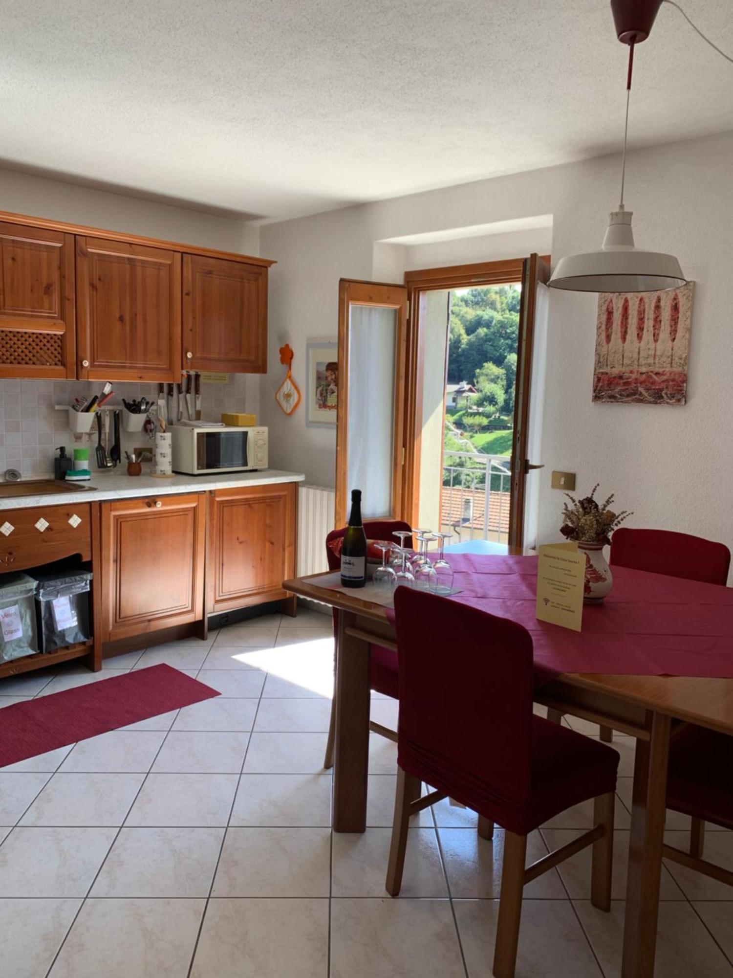 Casa Savina - Stupenda Vista Lago E Monti Plesio Eksteriør billede